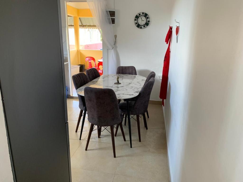 Jolie Villa Santa Avec Piscine Pointe aux Piments Kültér fotó